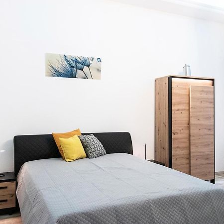 Astoria Tiny Apartment Budapest Eksteriør bilde